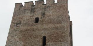 Secretele turnului medieval din Ciacova, cel mai vechi monument de arhitectura militara din Banat
