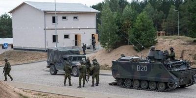 Lituania a inaugurat un oras de carton pentru antrenamente militare