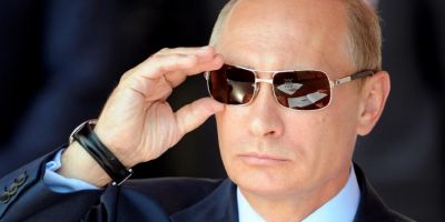 Vladimir Putin cere un nou program de reinarmare a Rusiei