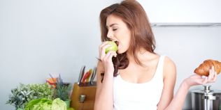 Lista alimentelor care ne fac mai fericiti: ce fructe si legume au efect antidepresiv si tin oboseala la distanta