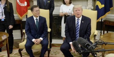 Donald Trump, autorul unei erori umilitoare de intelegere a politicilor economice in fata presedintelui sud-coreean