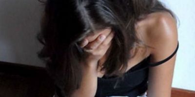 Traumele elevei de 11 ani violate de profesorul pervers. A invitat-o in locuinta pentru 